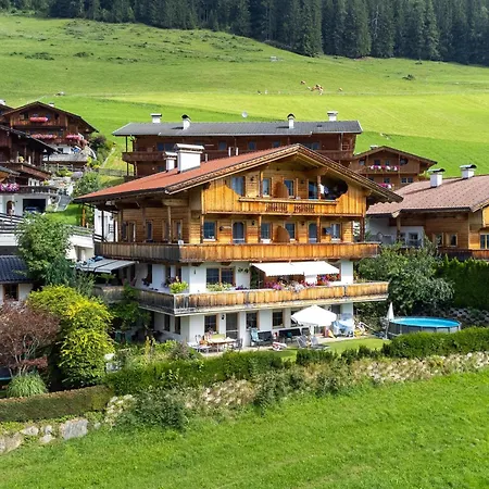 Haus Fernwald Nynke Daire Alpbach